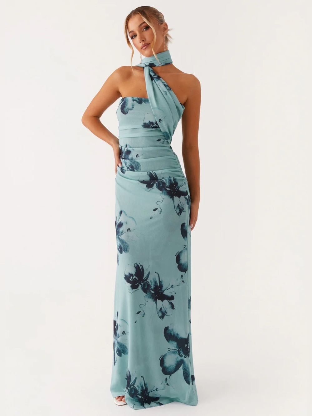 Pepper Mayo Songbird Maxi Dress in Blue Black Floral Size 4 NWT *Has Been Cut*